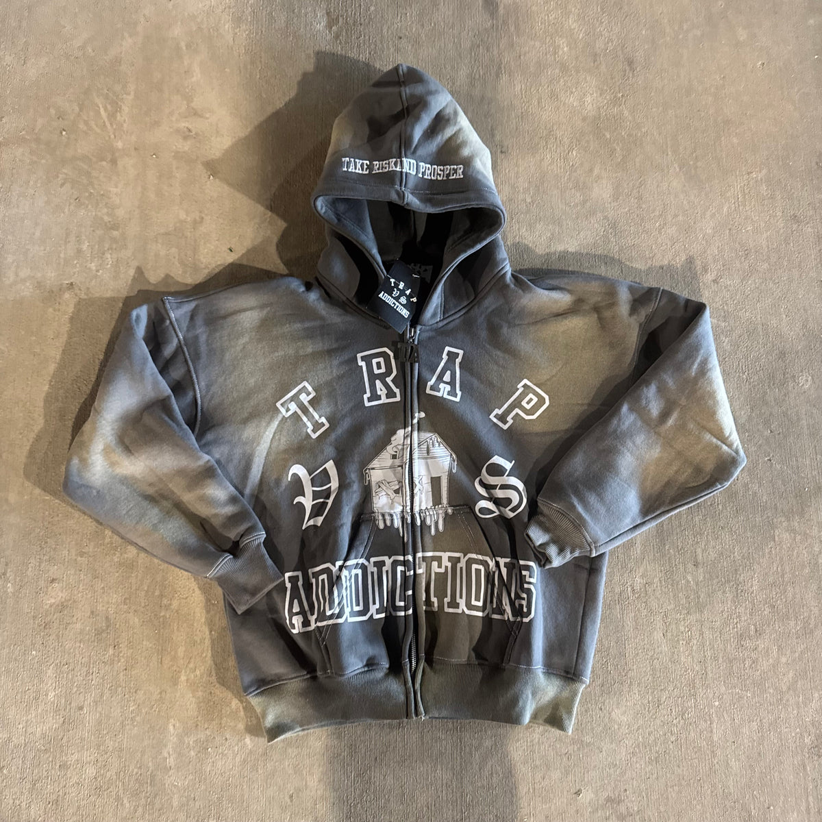 T.R.A.P ZIP UP