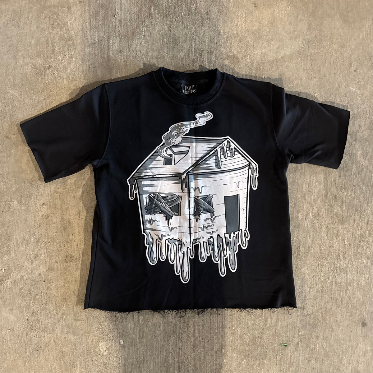 DISTRESSED TRAP HOUSE T’S